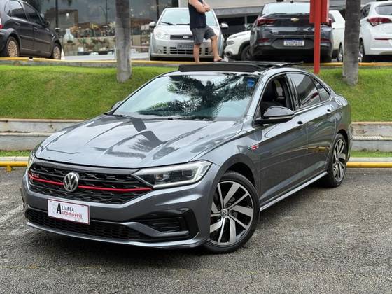 VOLKSWAGEN JETTA 2.0 350 TSI GASOLINA GLI DSG